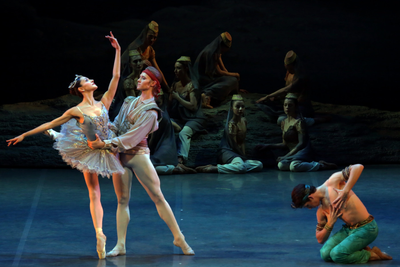 La danza comunica. Ce lo spiegano Manni e Andrijashenko