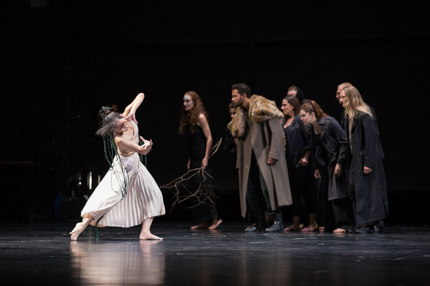 Tanztheater Wuppertal Pina Bausch: online the film of "Sleeping Woman"