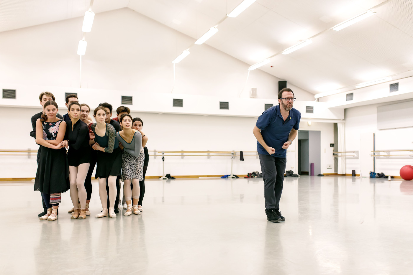 Ratmansky in creazione con il Bayerisches Staatsballett: Tchaikovsky e la guerra