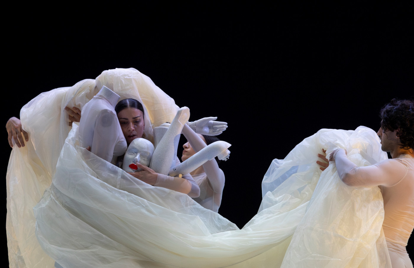 La lettura di "The Red Shoes" per il Junior Balletto di Toscana di Kratz