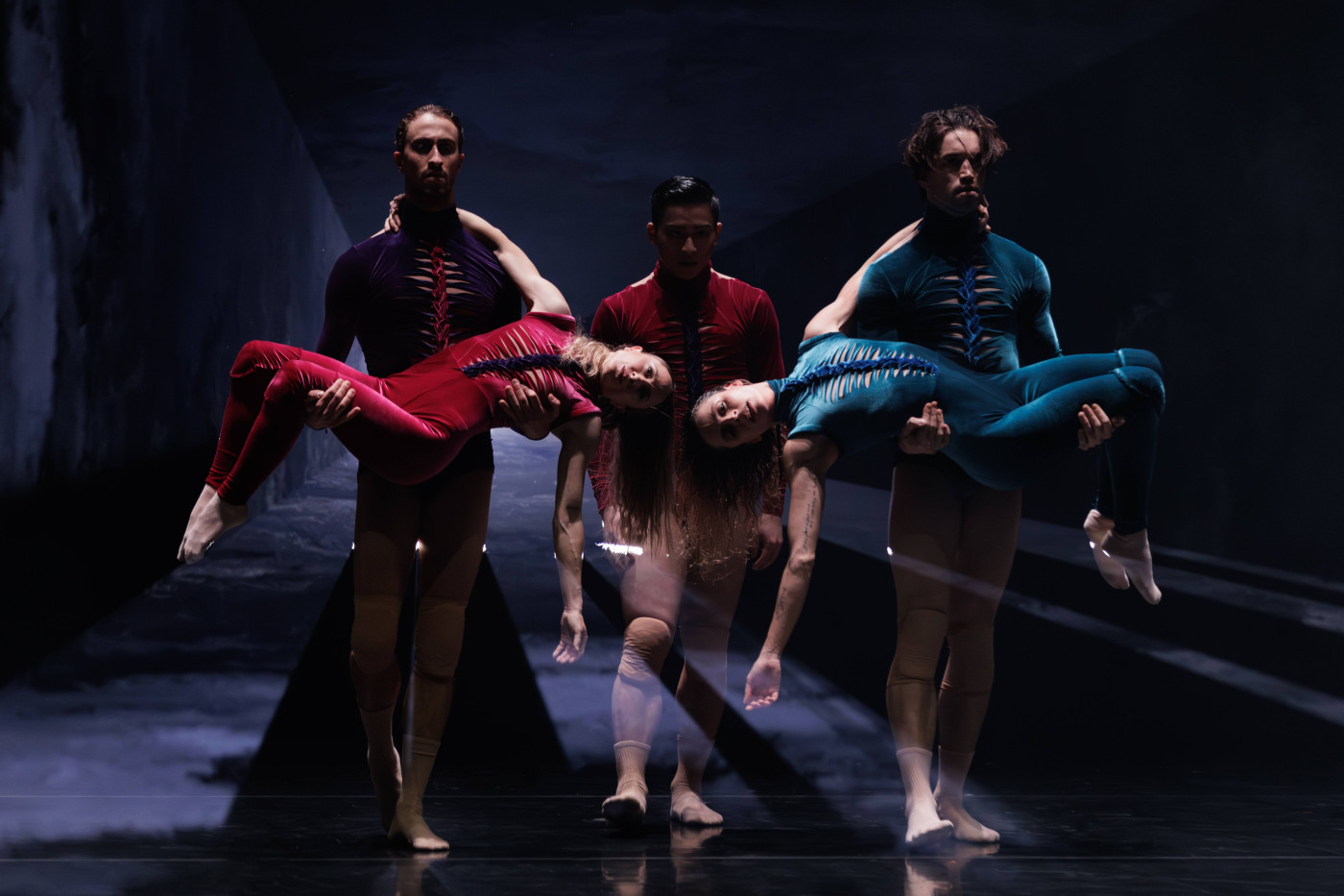 Bolzano Danza 40 inaugura a tutta velocità e alti decibel