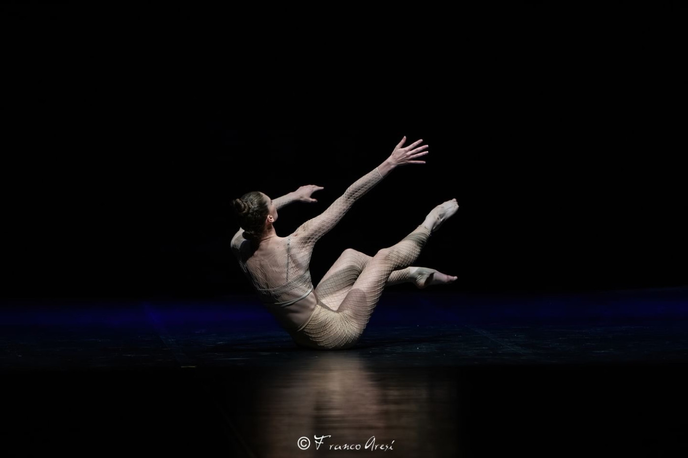 "M’illumino di immenso" con la EgriBiancoDanza