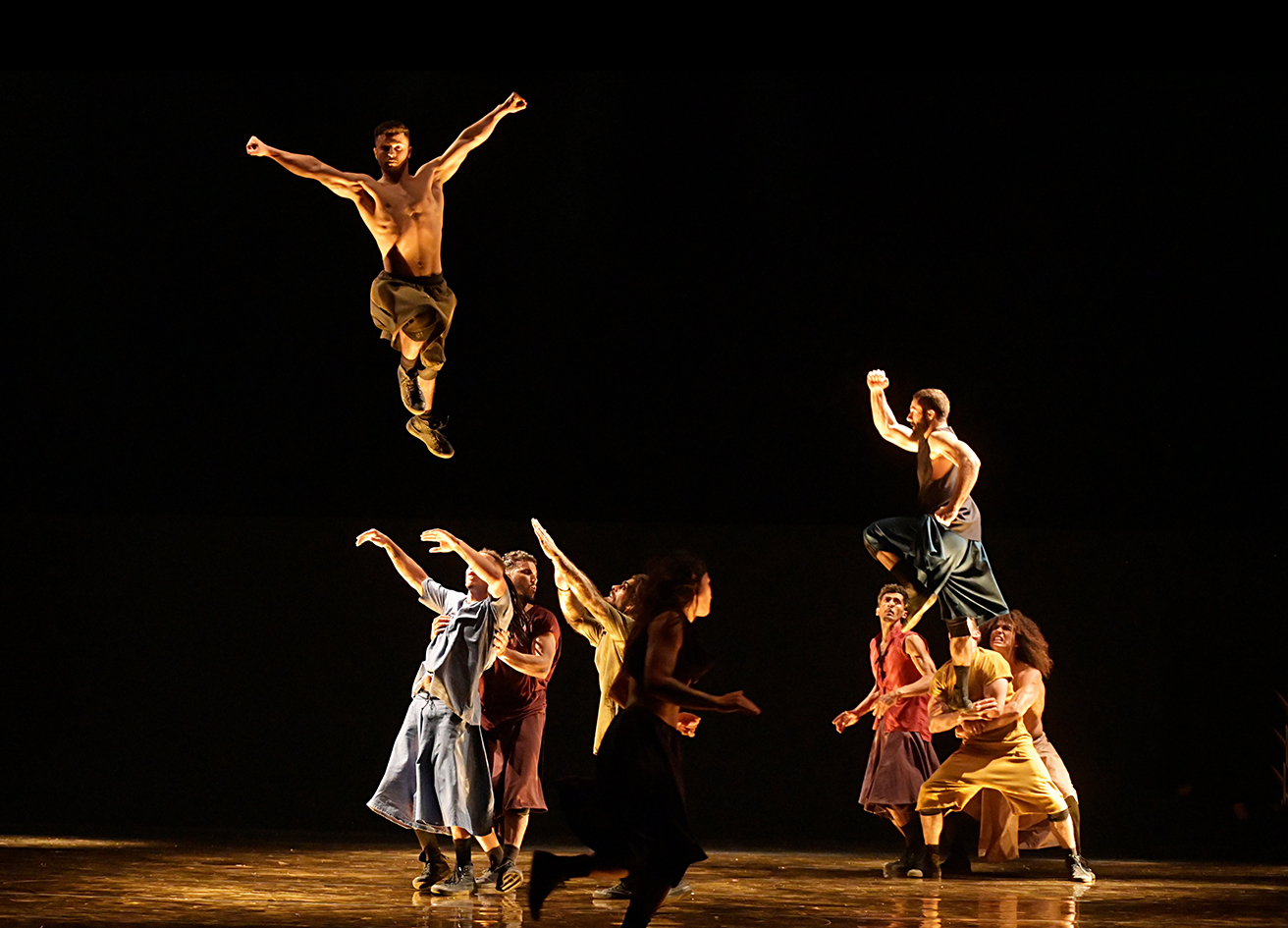 Hervé Koubi inaugura il 32esimo festival Civitanova Danza
