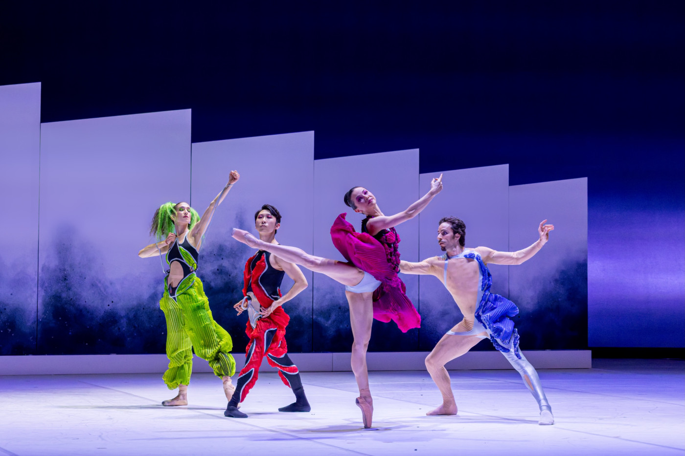 Staatstheater N&uuml;rnberg Ballet of Difference "New Ballets Russes" two works by Richard Siegal